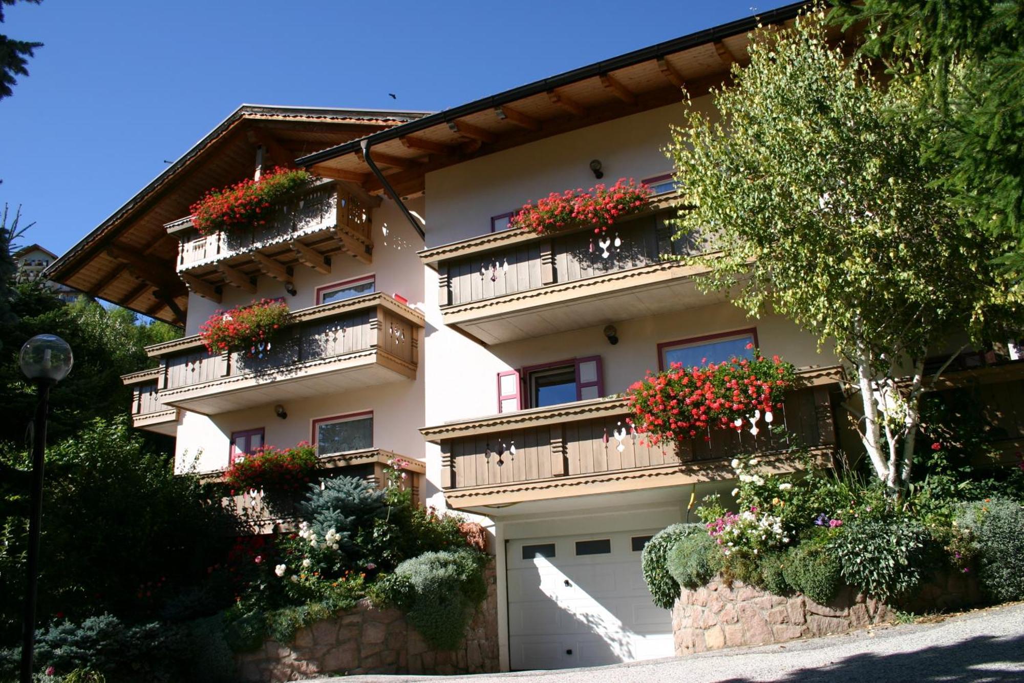 Villa Mirabell Cavalese Exterior foto